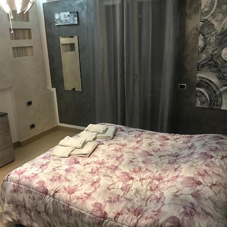La Casa Di Elena Apartment Sannicandro di Bari Екстериор снимка