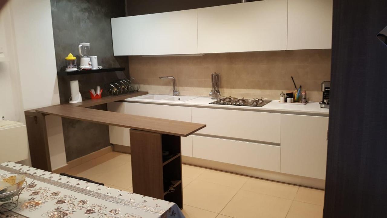 La Casa Di Elena Apartment Sannicandro di Bari Екстериор снимка