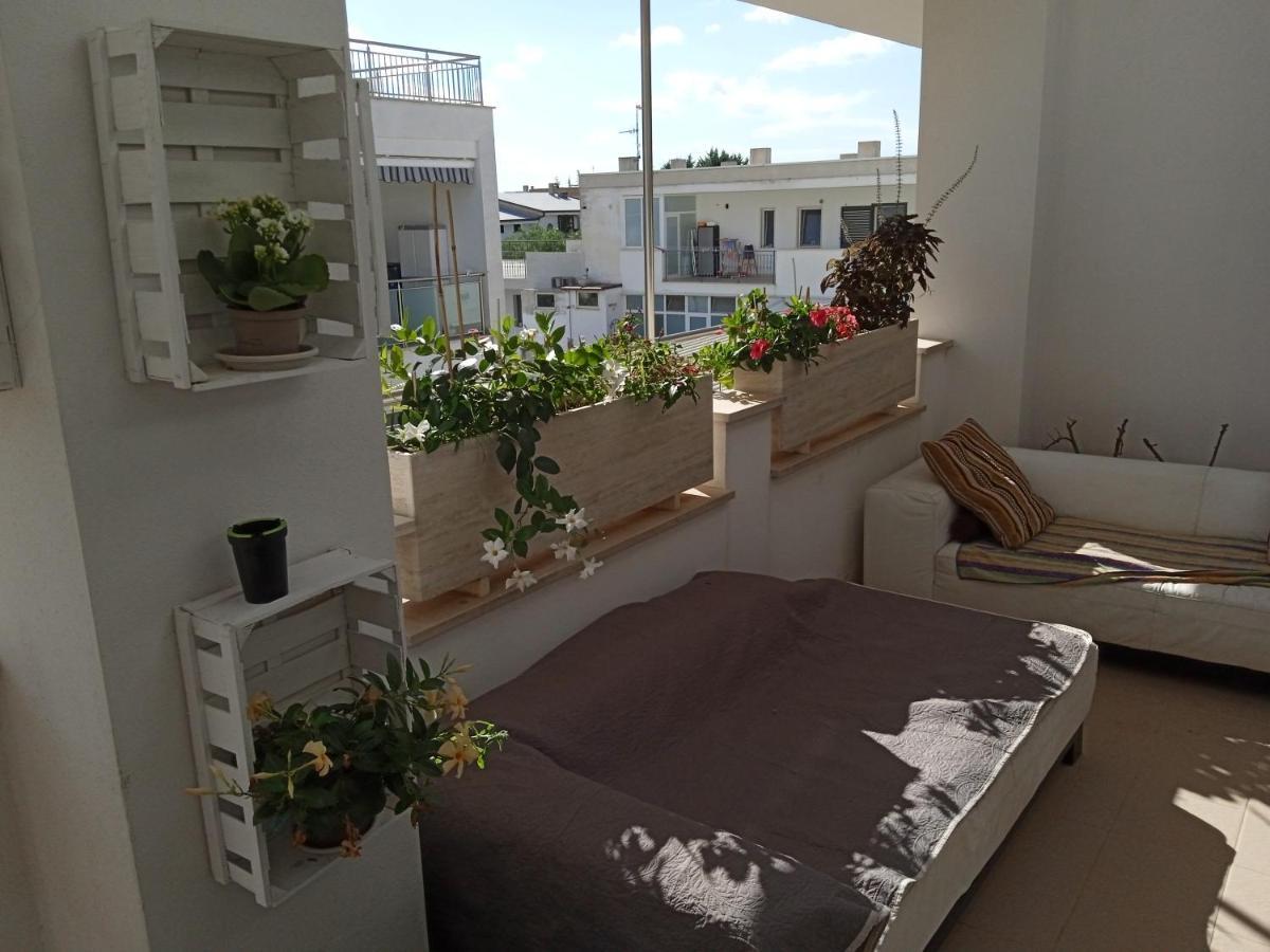 La Casa Di Elena Apartment Sannicandro di Bari Екстериор снимка