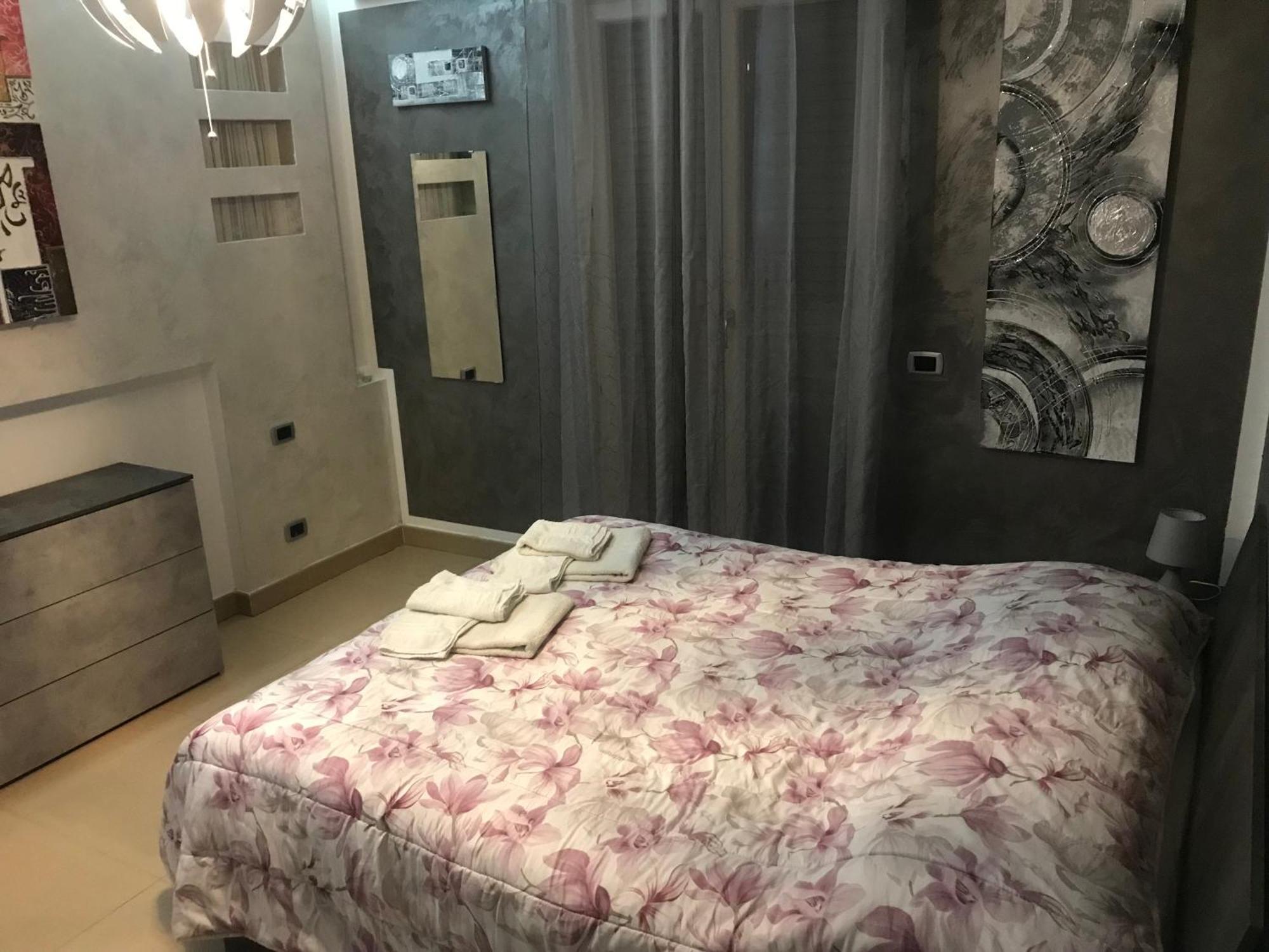 La Casa Di Elena Apartment Sannicandro di Bari Екстериор снимка